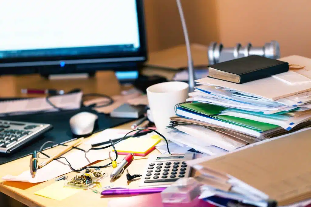 El Costo Oculto de la Impresión Propia (Hardware, Suministros y Mantenimiento)